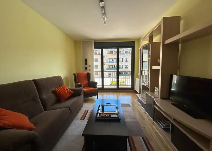 公寓 La Tala 利亚内斯